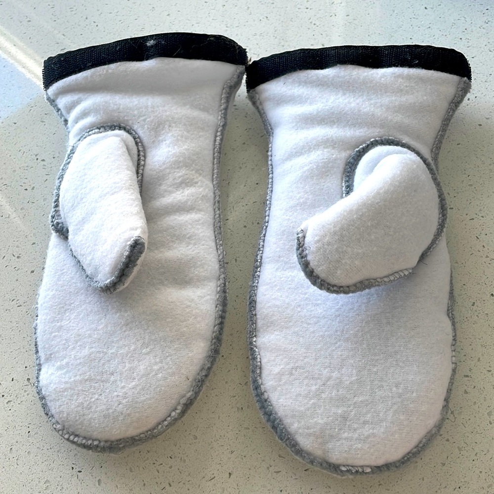 Brand new Hestra Mitten liners size 6